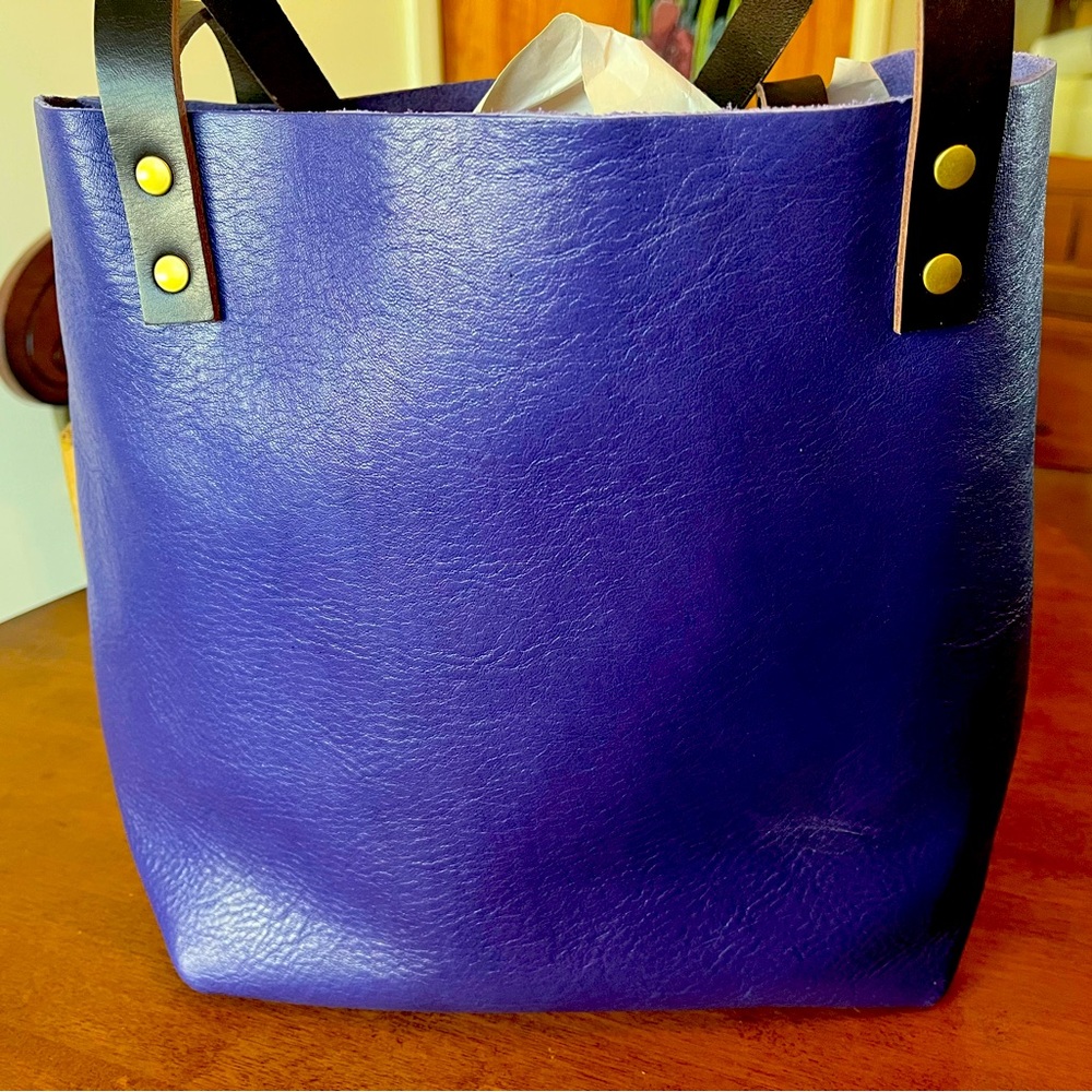 Portland Leather Goods medium tote in Violet